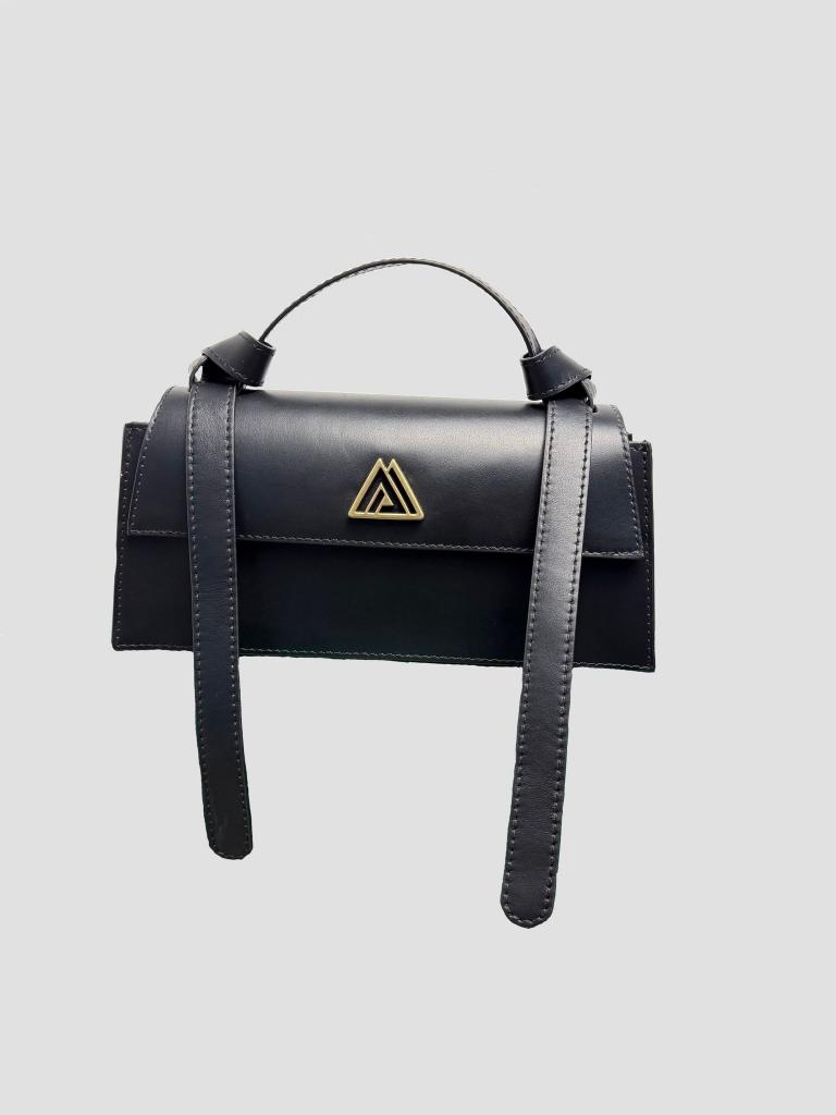 Violante - media nera