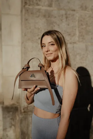 Violante mini